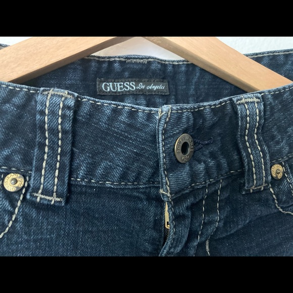 GUESS mid-rise jeans - Picture 2 of 5